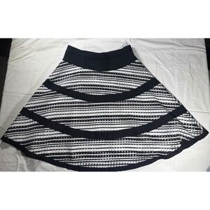JIGOTT Black White Striped Textured A-Line Skirt Women's size 8-10